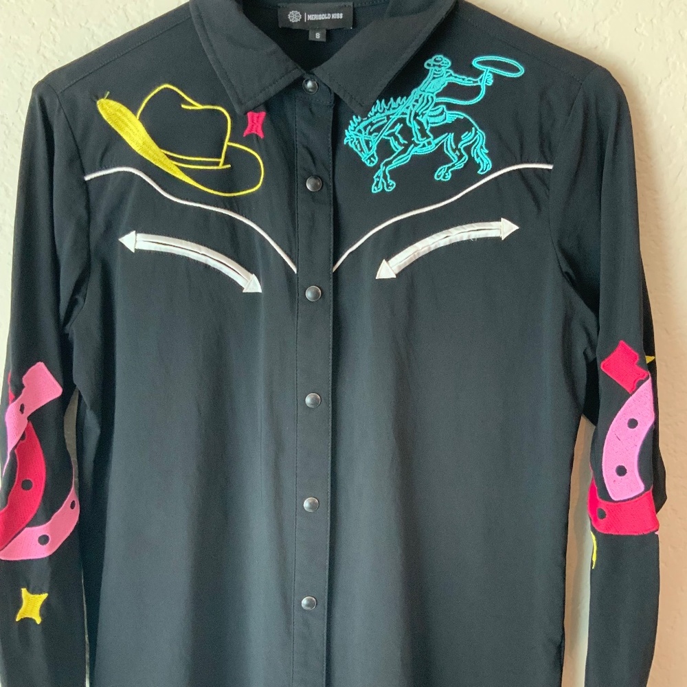 LIKE NEW! Merigold Kiss Embroidered Western Shirt Bohemian Black Size Small